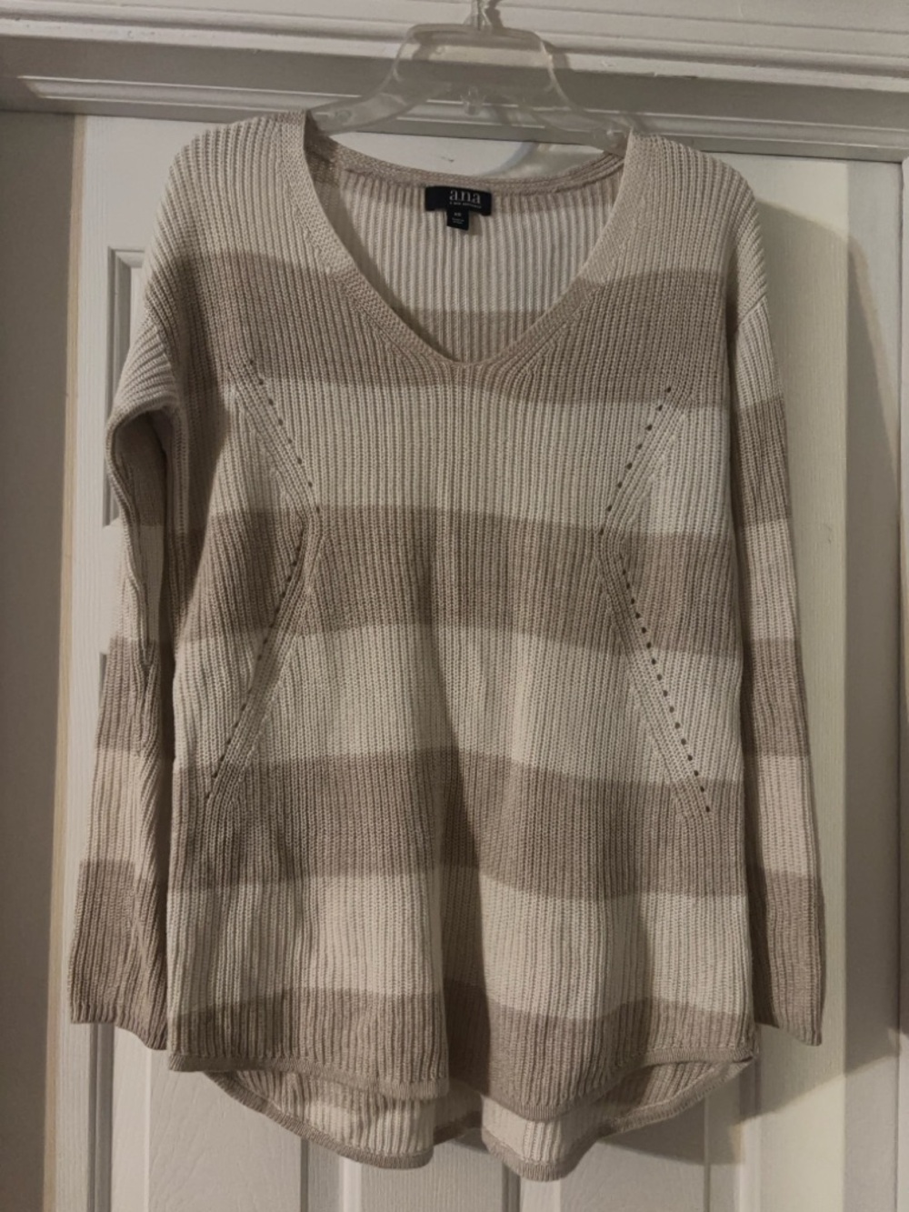 a.n.a Two-Tone Striped V-Neck Sweater in Beige and Cream-size xs